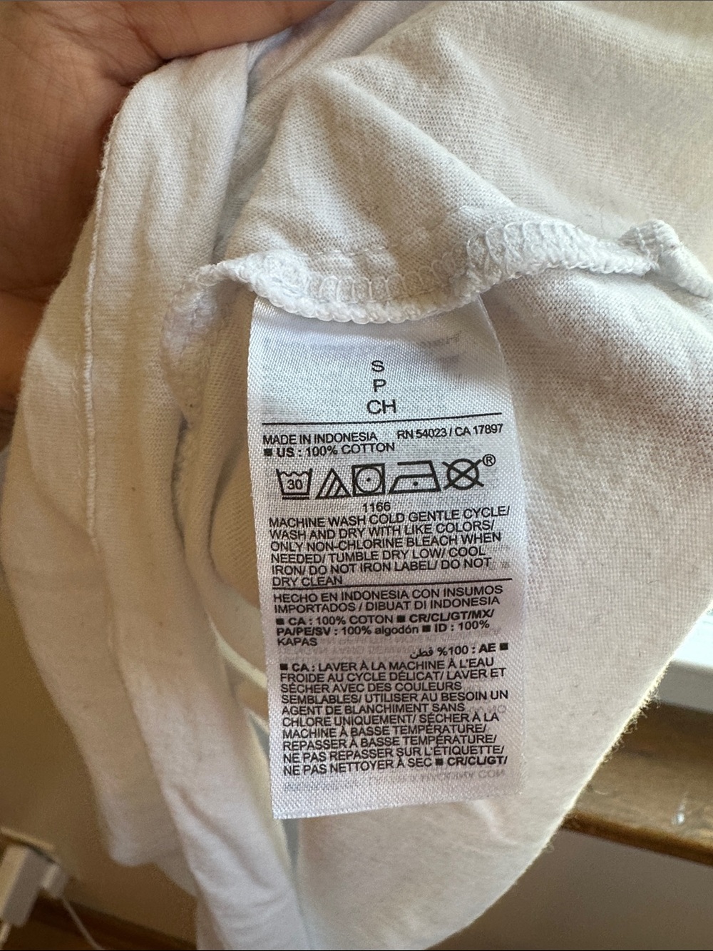TWO 100% Cotton t-shirts Loft Rust-White Striped & Old Navy White V-Neck Tees - Picture 8 of 9